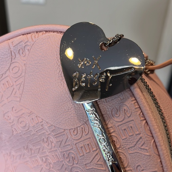 Betsy Johnson Mini Heart Backpack - Picture 4 of 10